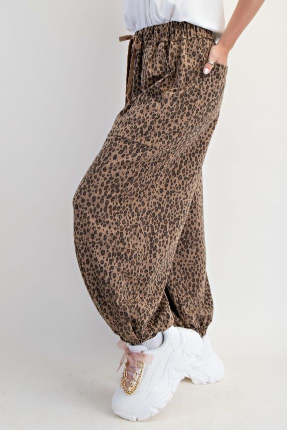 Leopard Print Knit Jogger