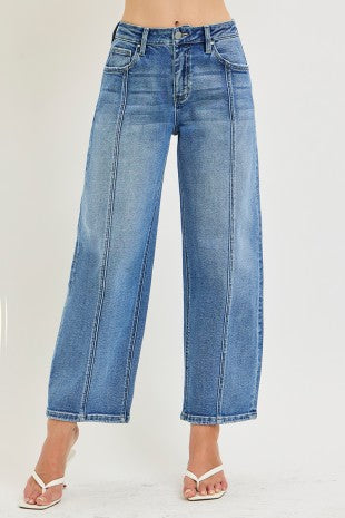Cropped Baby Barrel Jean/ Seam Detail