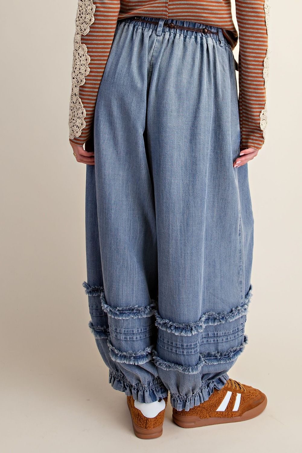 Dena Washed Chambray Barrel Pant